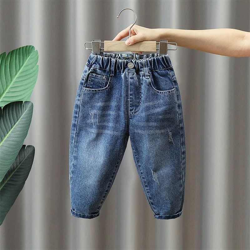 Meninos primavera outono novo estilo Jeans 2026 crianças moda All-Match calças finas crianças bonito calças da moda