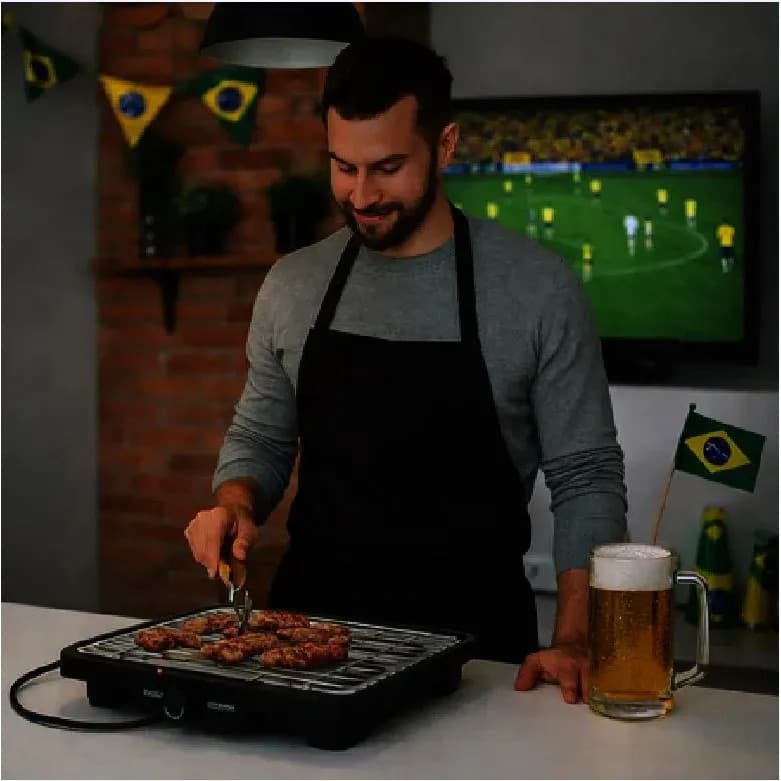 Churrasqueira Elétrica Grill 127V Preta com Grelha Removível para Carnes