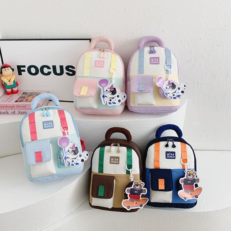 Mochila de jardim de infância para meninos e meninas, nova mochila leve e versátil com design em blocos de cor para cria