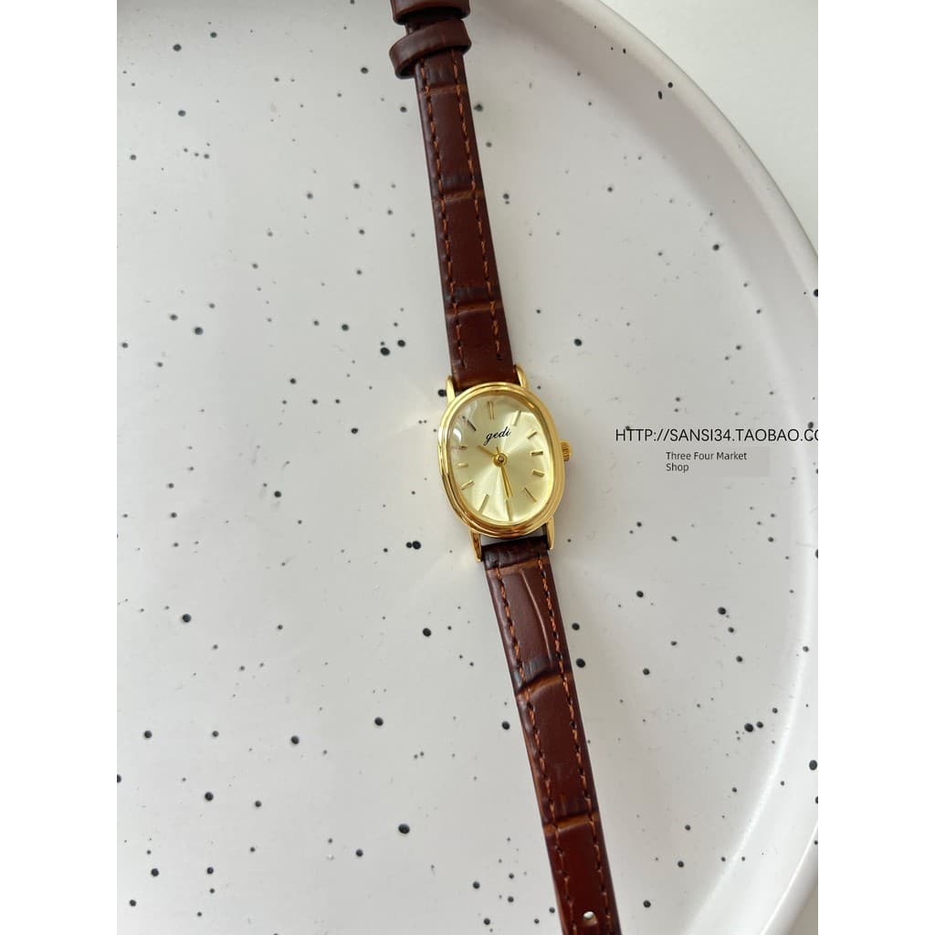 relogio feminino pequeno relogio feminino pequeno delicado Goody Oval relógio feminino pequena luz luxo nicho Retro estu