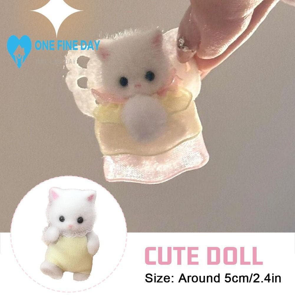 Em estoque: Boneca de pelúcia fofa de poodle Sylvanian, com alto apelo estético, adequada como presente para namoradas e