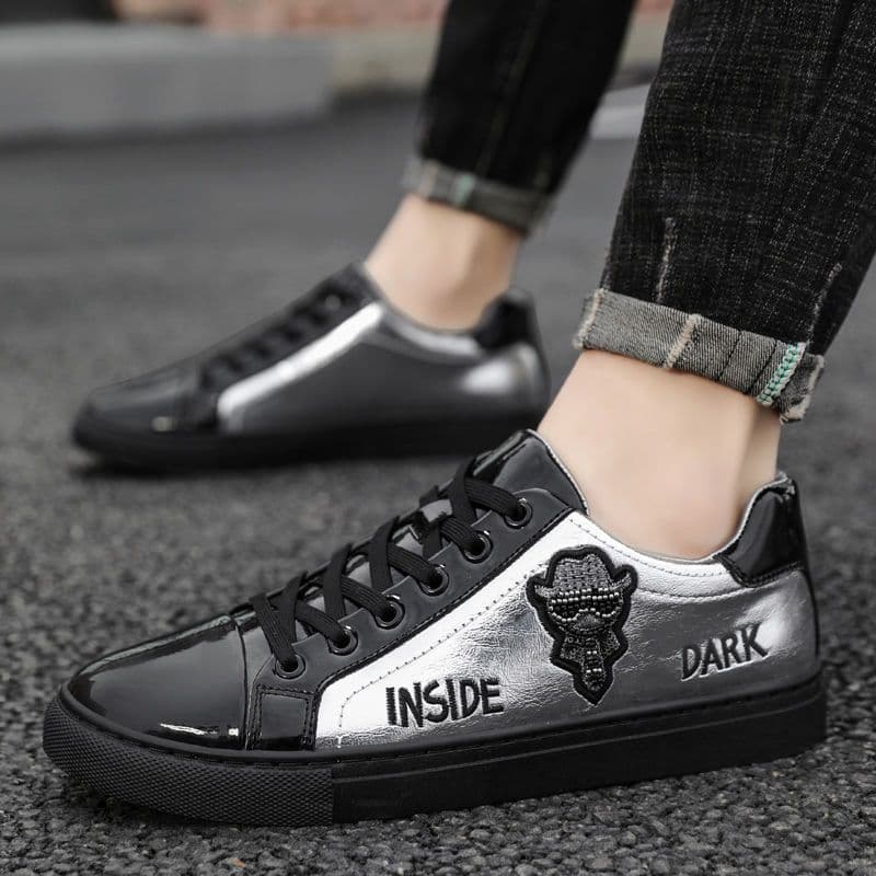 Tênis versão masculina na moda Social cara brilhante pequenos sapatos de couro estilo britânico estudantes All-Match pre