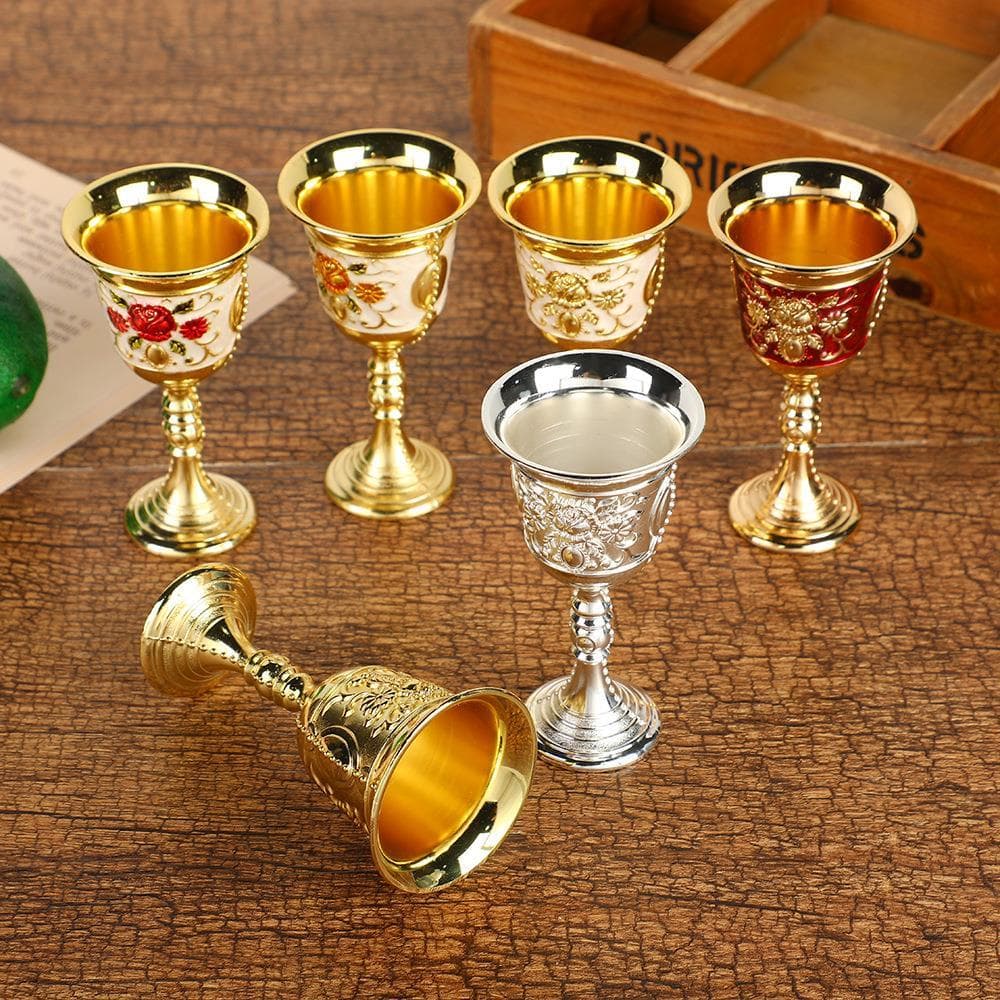 Vidro rosa estilo palácio luz europeia luxo Metal criativo requintado copo de vinho padrão tridimensional liga de zinco