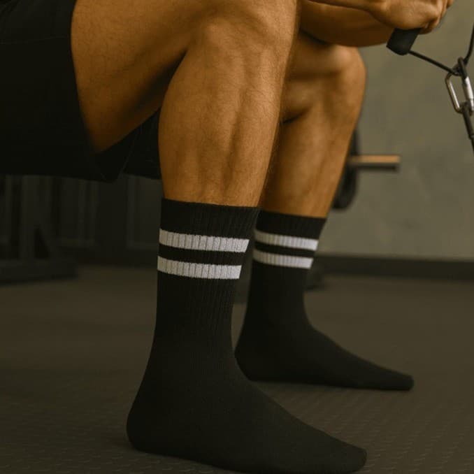 Kit com 6 ou 4 Meias esportivas para Treino, corrida, ou dia a dia – Cano Alto e confortáveis