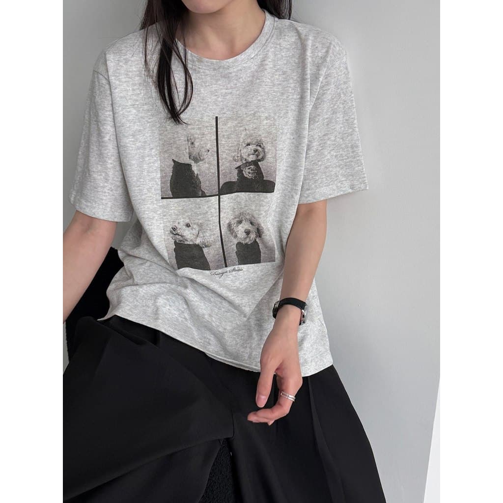 Cinza claro filhote de cachorro impressão estilo básico pesado manga curta camiseta feminina estilo de comprimento médio
