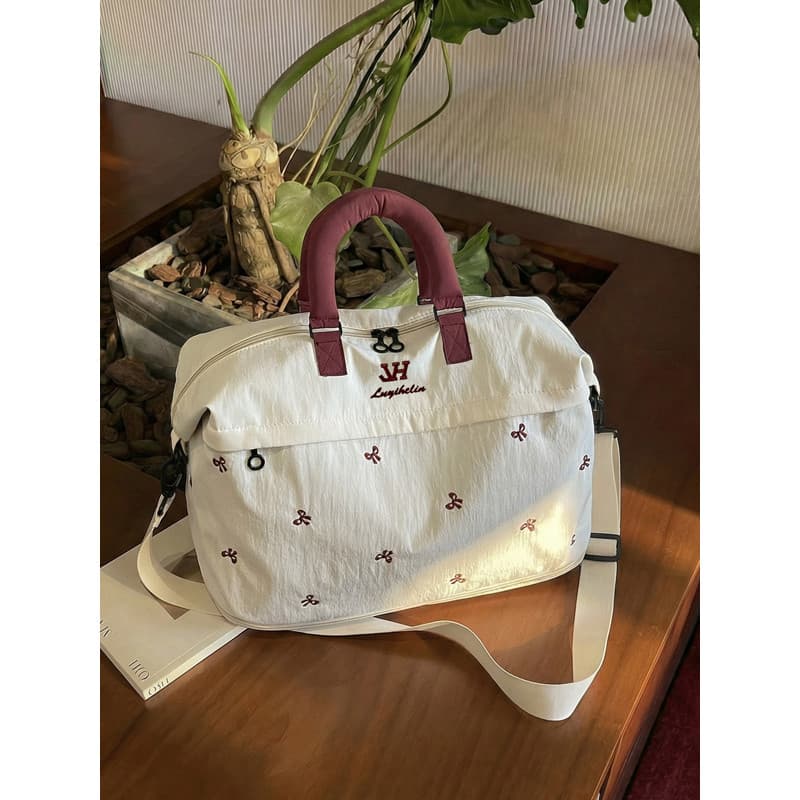 2026 novo estilo na moda náilon mensageiro saco feminino estilo japonês Mori estilo feminino bolsa bordado tudo-