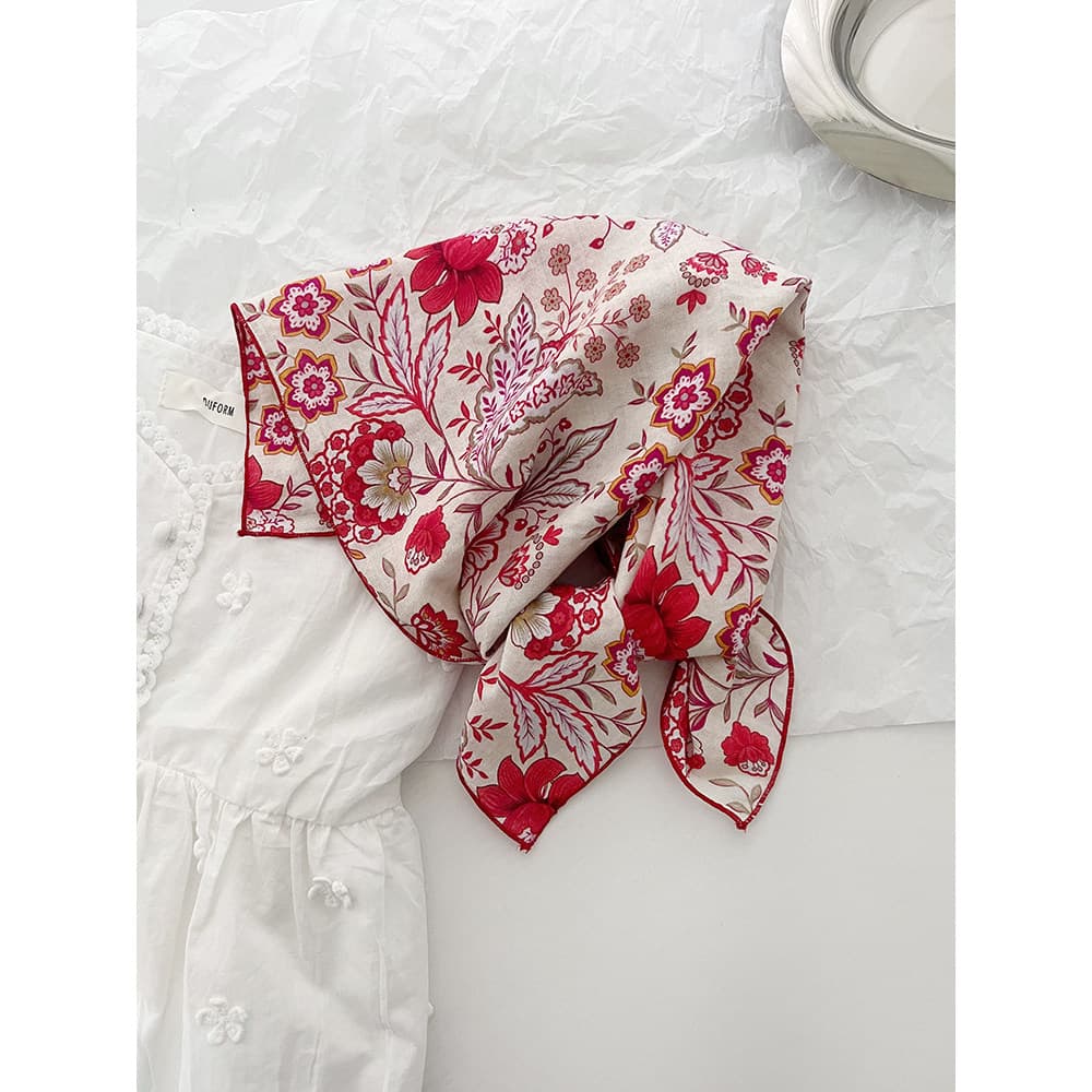 Novo estilo primavera verão viagem All-Match protetor solar bandana feminino ins estilo Pastoral lenço de seda foto deco
