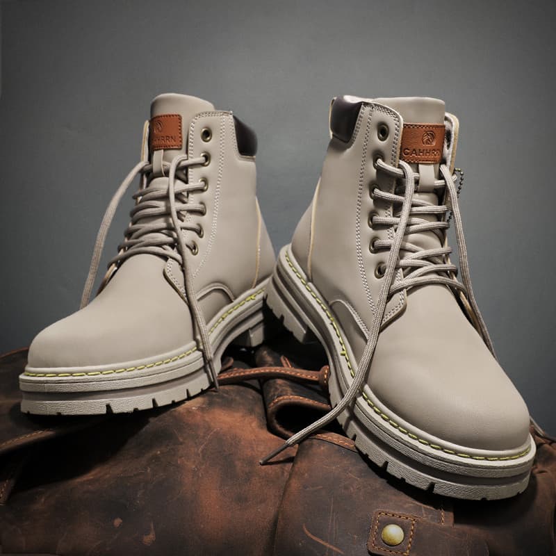Botas Martin de cano alto masculinas primavera sola grossa antiderrapante botas gerais motocicleta botas de couro de can