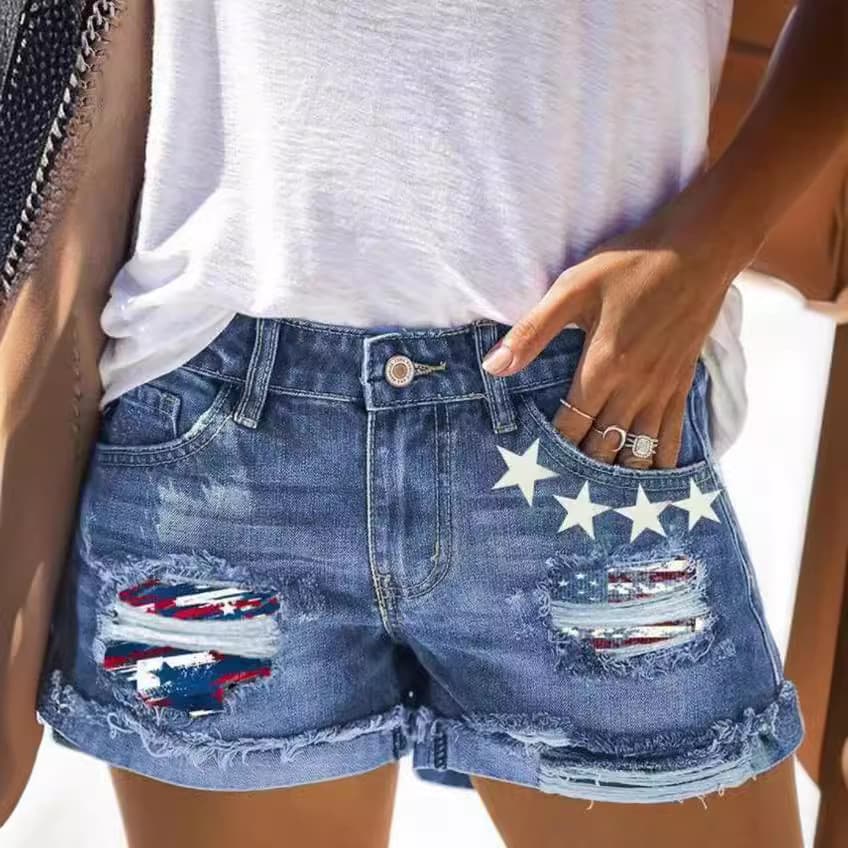 Shorts jeans femininos com estampa em patchwork, rasgos e punhos, no estilo popular europeu e americano.