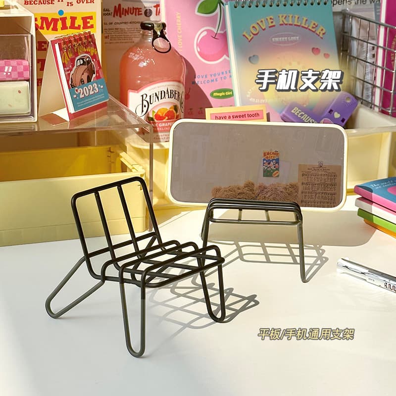 Bonito pequena cadeira suporte do telefone móvel simples ins estilo dormitório estudante criativo decoração de mesa pess