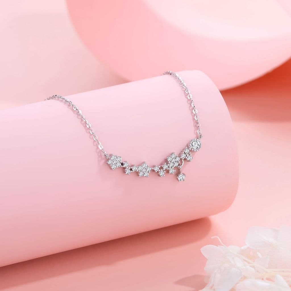 Colar de Estrelas Zirconia Curto Mulheres Meninas Elegante Estiloso Delicado