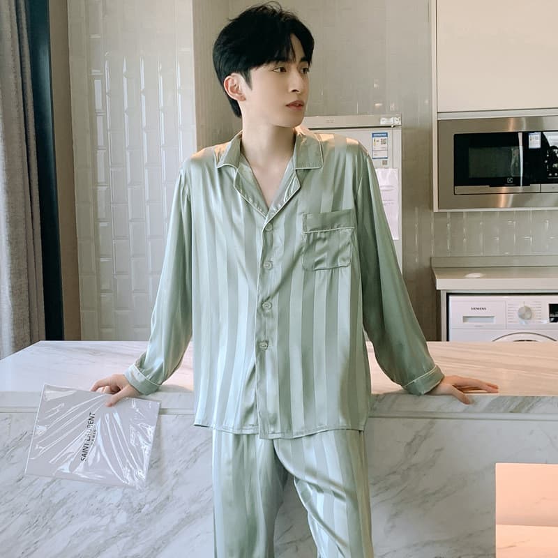 [Novo produto] pijamas de seda gelo masculino primavera outono seda inverno manga comprida masculino listrado Plus Size