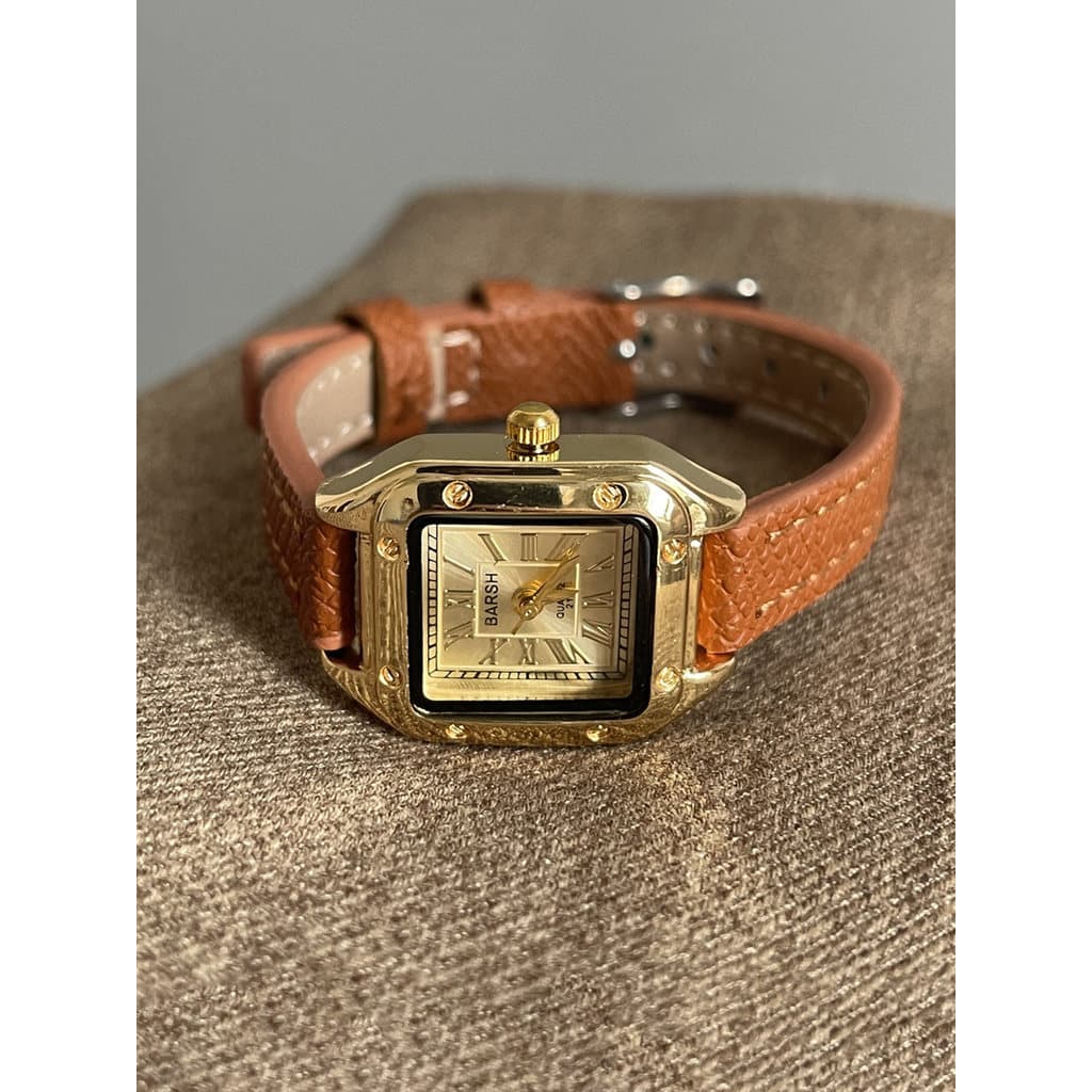 relogio feminino relogio feminino luxo Retro quadrado relógio feminino luz luxo nicho 2025 novo estilo Popular High-End