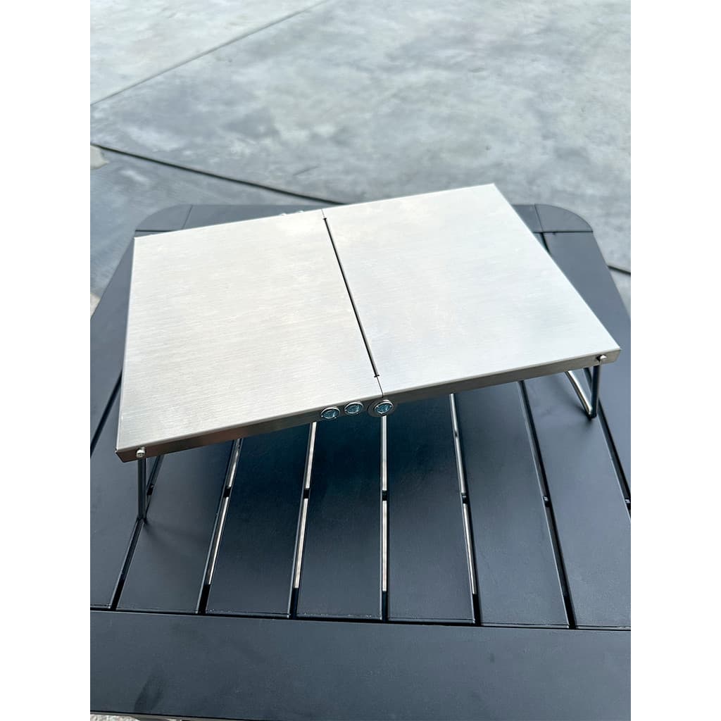 Mesa dobrável de aço inoxidável ao ar livre engrossado grosso portátil acampamento multifuncional mesa Anti-escaldante m