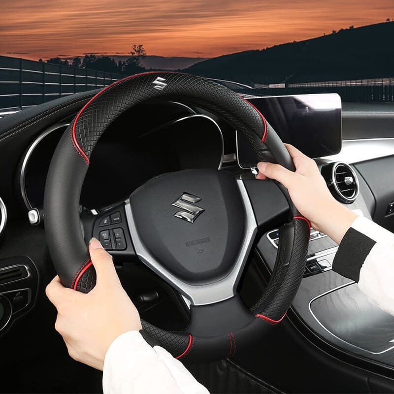 [Suzuki] Capa de Volante de Couro para Swift Ertiga SX4 Alto Ciaz Dzire XL7 Acessórios