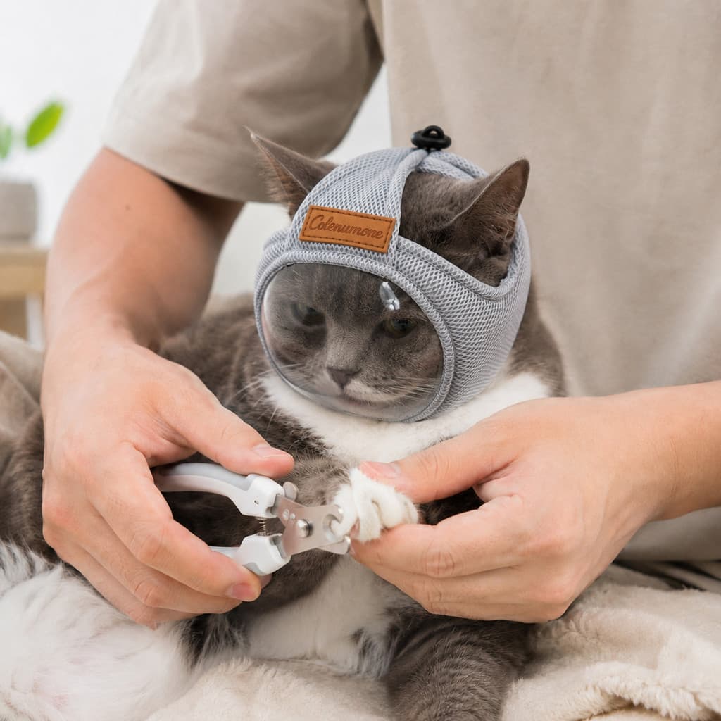Focinheira para gatos, de malha, respirável, leve, protege contra comer e morder, pode ser ajustada, adequada tanto para
