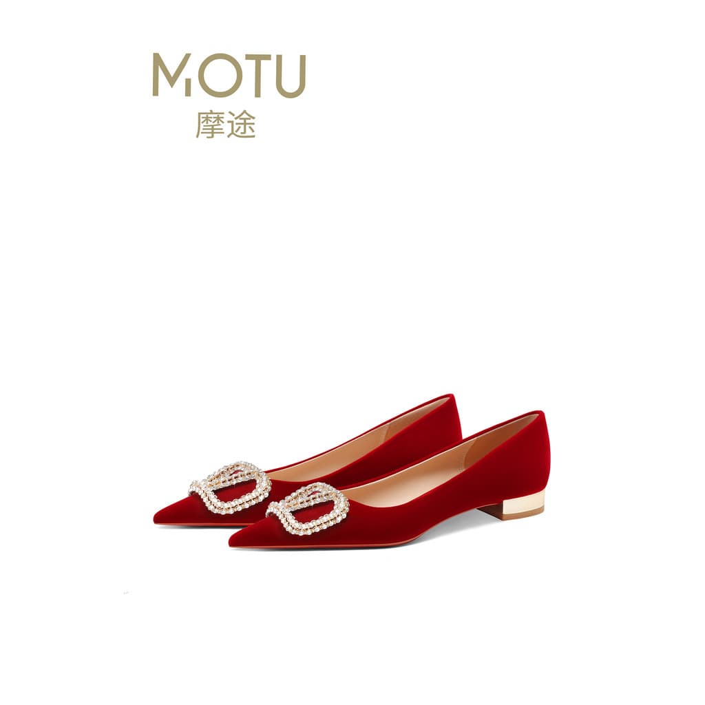 Veludo vermelho não cansado pé Xiuhe roupas sapatos de casamento feminino sola plana estilo chinês casamento tamanho gra