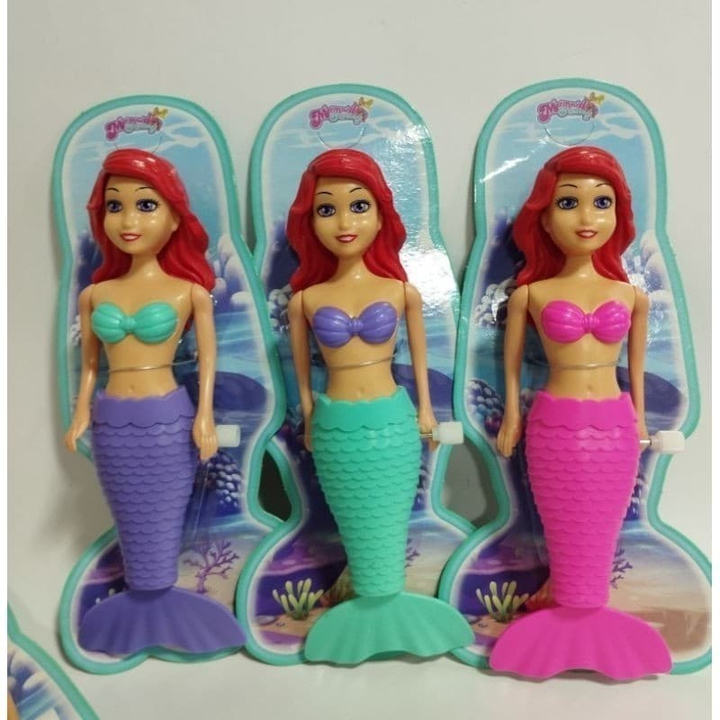Boneca Sereia Nadadora Sereia Encantada Nada de Verdade Piscina - Banho - A Corda