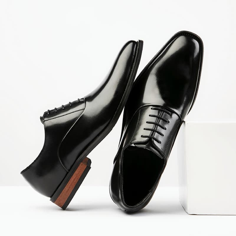 Estilo japonês salto de madeira 2026 novo estilo dedo do pé quadrado sapatos de couro de negócios masculino estilo britâ