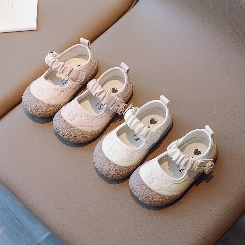 Primavera outono novo estilo infantil antiderrapante sola macia Casual pequenos sapatos de couro coreano princesa sapato
