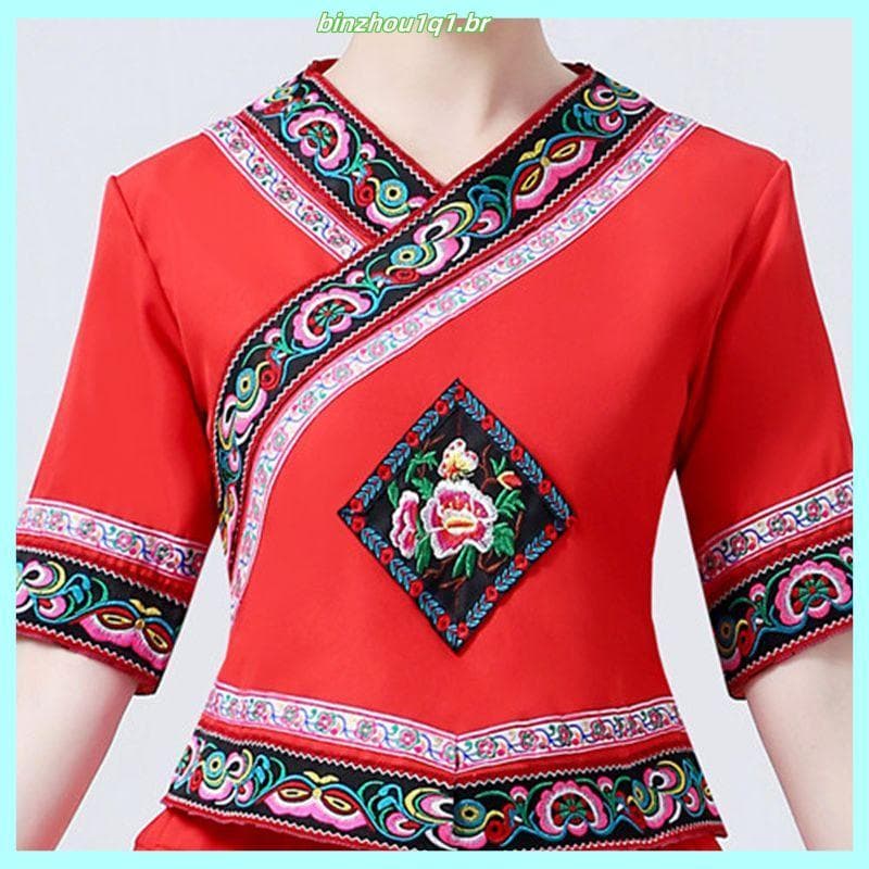Nova minoria étnica traje feminino Guangxi Yunnan Guizhou estilo étnico roupas Miao étnico forte étnico março março març