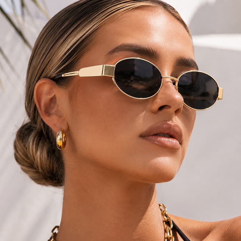 Óculos de Sol Oval Dourado | Estilo Retro Fashion | Proteção UV 400