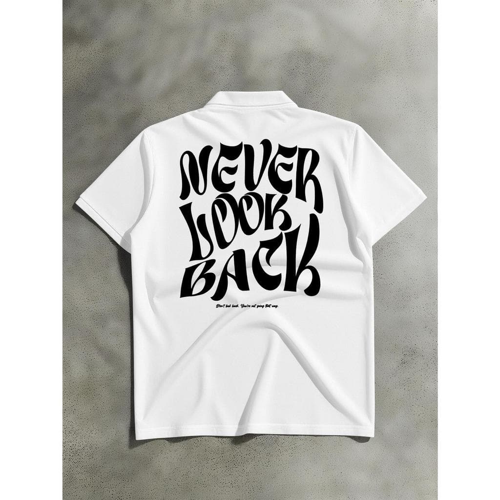 Camisa Gola Polo Masculina de Manga Curta com Estampa de Frase Curta em Inglês em Fonte Grafite