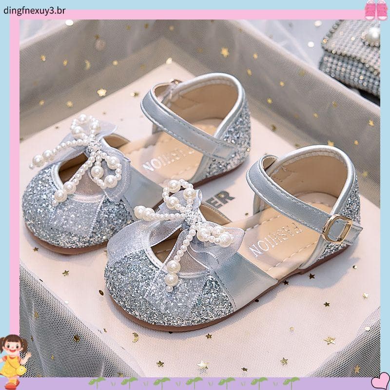 Meninas sapatos de cristal 2026 primavera verão novo estilo meninas Baotou lantejoulas arco princesa sandálias adequadas