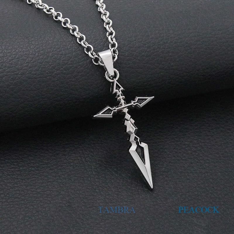 Colar Anime Fate/Stay Night para Homens, Pingente de Cruz Prateada Attila Pendragon, Acessórios de Joalheria Fashion