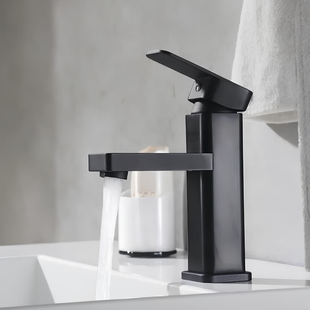 Torneira De Banheiro Gourmet Preto Fosco  Água Fria FC-138