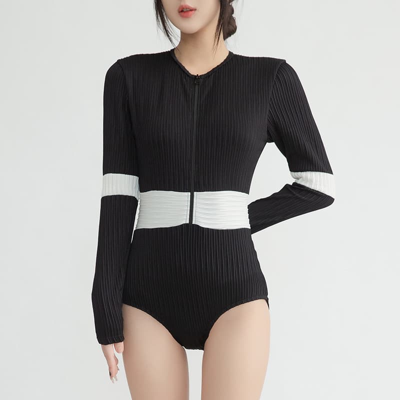 Maiô feminino novo estilo 2023 moda triângulo de uma peça de manga comprida medusa terno mais fino olhar capa barriga na