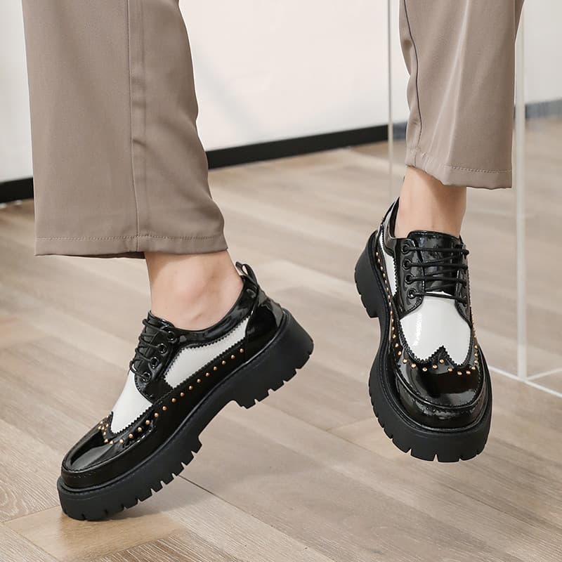 Sola leve rebites sapatos de couro casuais masculinos de sola grossa britânico aumentado respirável dedo do pé redondo B