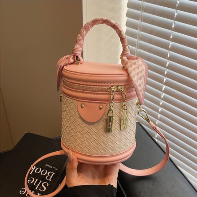 Sinta costura moda portátil balde saco feminino 2025 novo estilo diamante na moda Casual simples ombro saco do mensageir