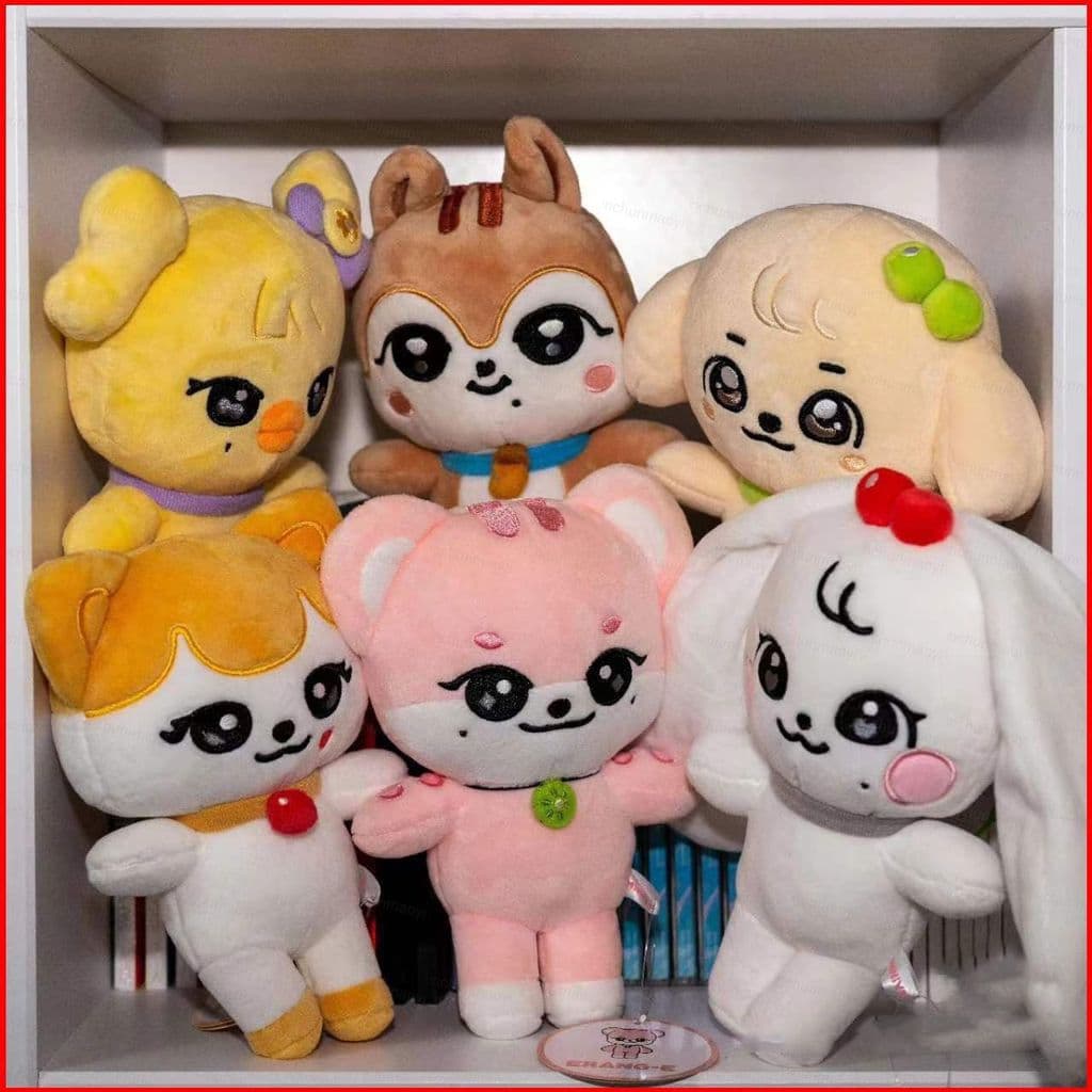 DC1 IVE Cereja Minive Bonecas De Pelúcia Presente Para Meninas Dos Desenhos Animados Ganhoujin GAEUL LIZ LEESEO rei