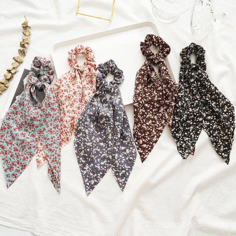 Elástico de cabelo floral de verão, moderno e fofo, novo estilo, acessório fresco e delicado.
