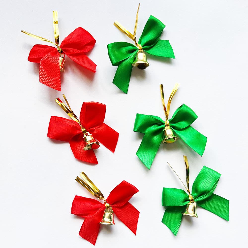 Grande quantidade, bom preço, laço decorativo de Natal em poliéster, enfeite vermelho para festa de Natal com sinos.