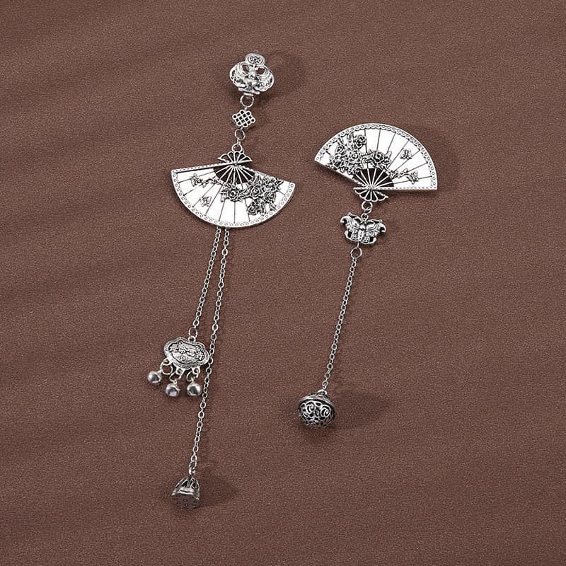 Broche vintage estilo chinês com flor de ameixa para mulheres, broche de lapela para cheongsam com pingente de sino e bo