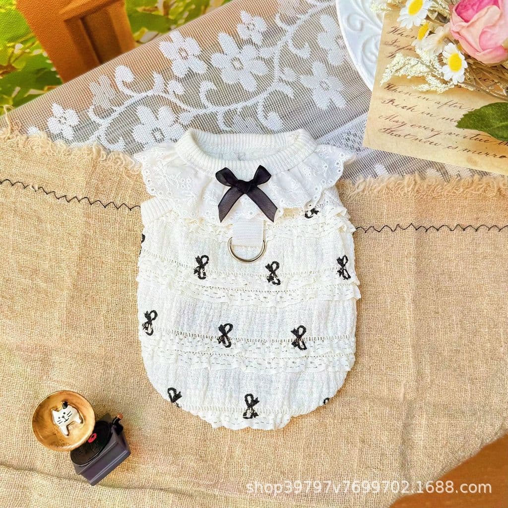 Primavera verão respirável bolo renda colete pet cão gato roupas ar condicionado roupas estilingue roupas para animais d
