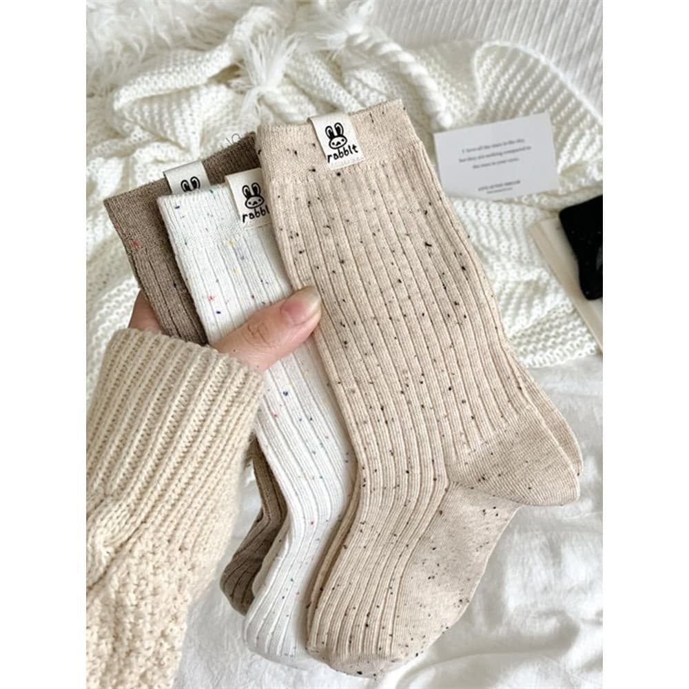 Meias femininas outono inverno coreano ins na moda meias idéias gaze etiqueta coelho Casual meados de tubo meias de algo