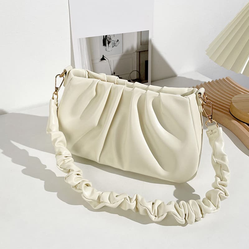 Bolsa de ombro feminina com alça ajustável, elegante e versátil, ideal para saídas, trabalho e encontros.
