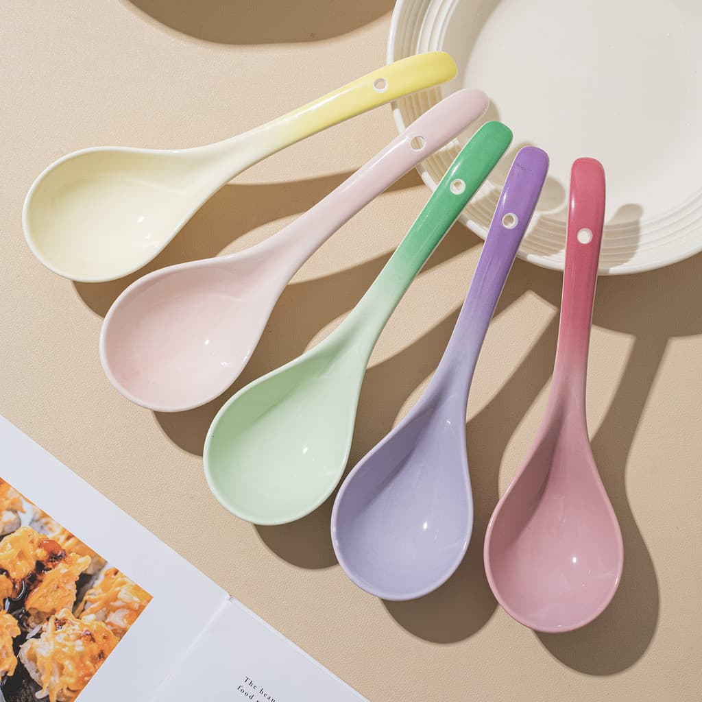 Colher grande de cerâmica sopa doméstica grande gradiente Congee mingau colher cozinha alça longa colher grande grau ali