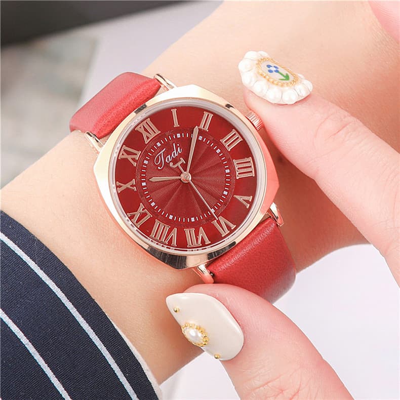 Venda quente moda padrão romano escala senhoras relógio feminino pulseira de couro relógio de quartzo relógio de pulso
