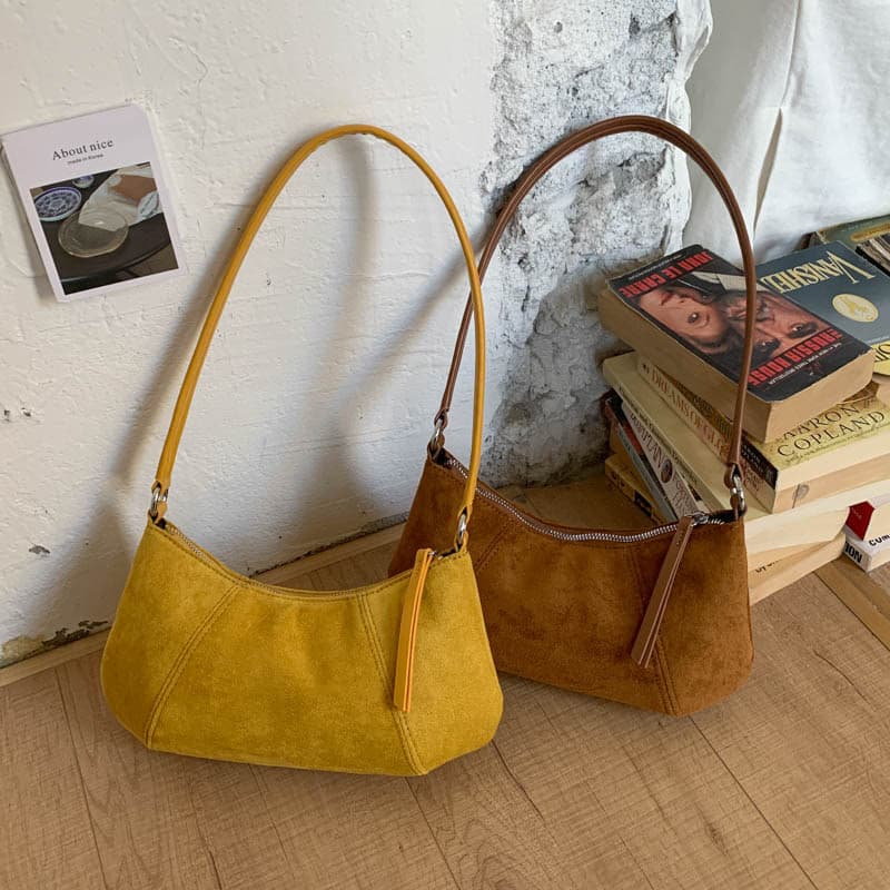 Bolsa de ombro com textura fosca única para mulheres, nova bolsa vintage versátil estilo dumpling, bolsa casual de ombro
