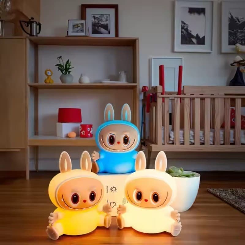 Luminaria Labubu Abajur Infantil Noturna Recarregável Led Muda de Cor RGB Luz Noturna Para Dormir