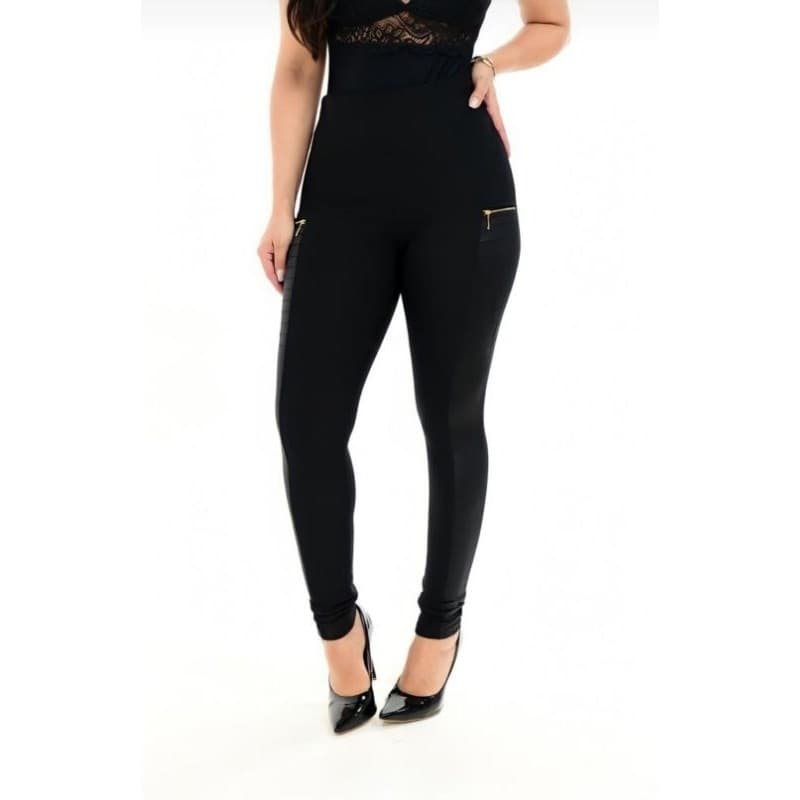 CALÇA MONTARIA COM CIRRÊ LATERAL E ZÍPER FAKE Promo