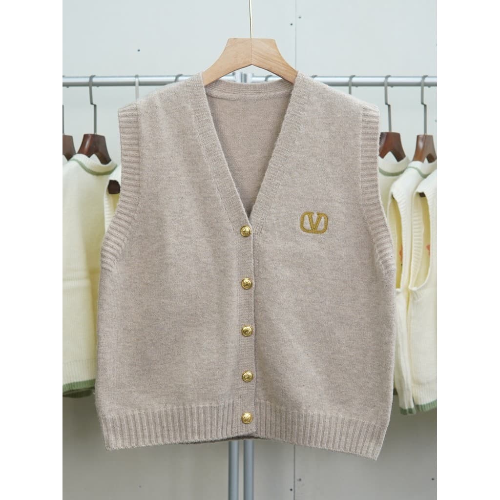 272 estilo Preppy com decote em v único Breasted colete de malha feminino bordado exterior Wear outono inverno sem manga