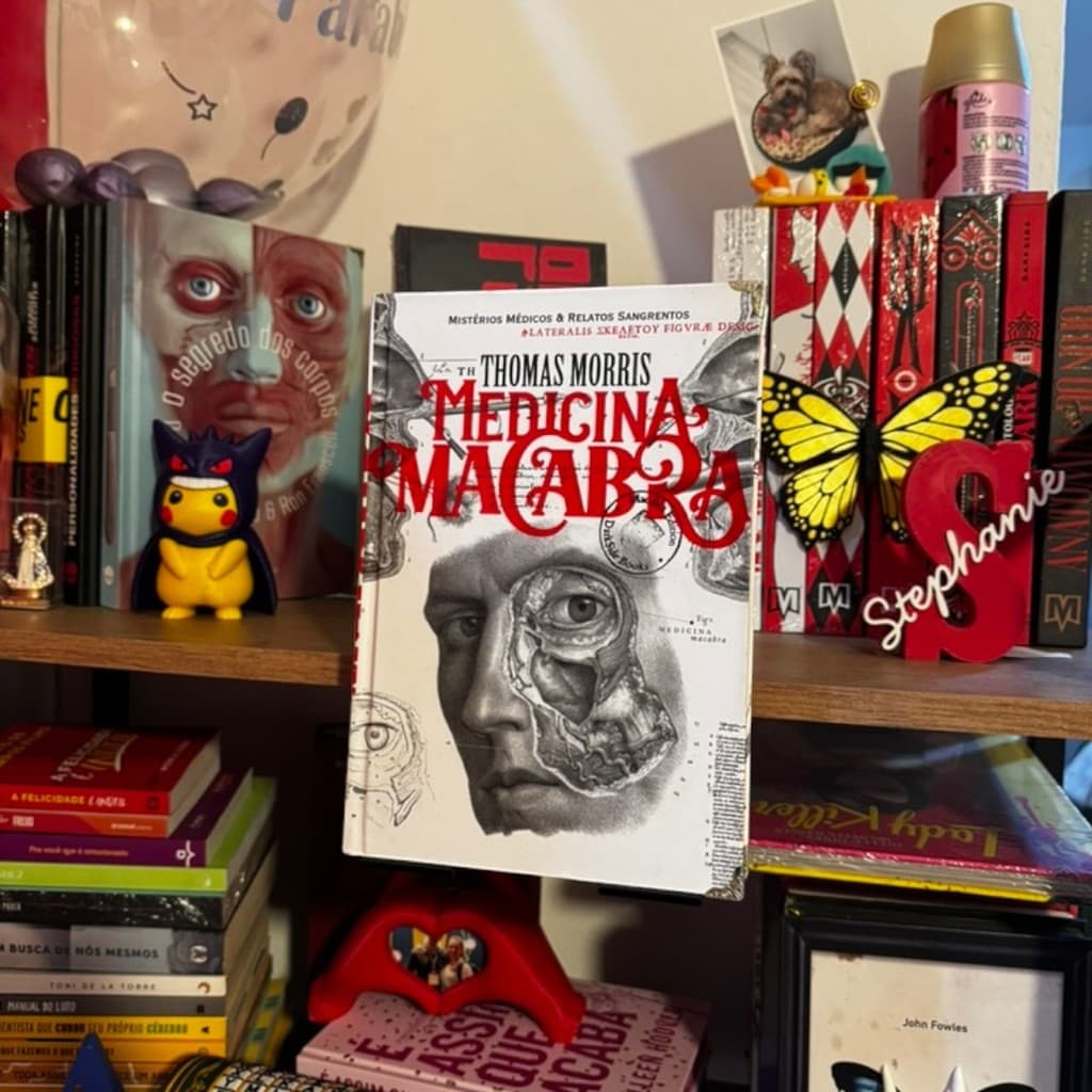 Par Suporte Flutuante Display De Livros Para Prateleira Estante Nicho Encaixe Sem Furos Livro Frontal