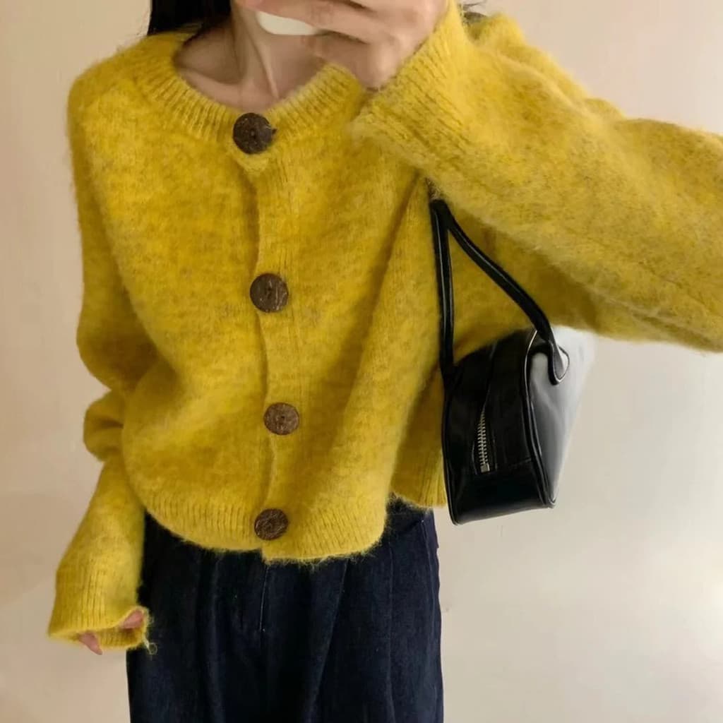 Nova cor sólida Casual estilo preguiçoso botão de coco em torno do pescoço camisola feminina solta malha Cardigan outono