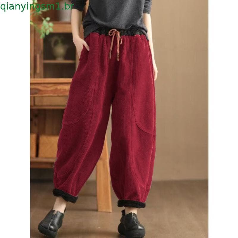 Calças de veludo femininas outono inverno mais veludo engrossado mãe calças 2024 novo estilo Bloomers plus Size pai Hare