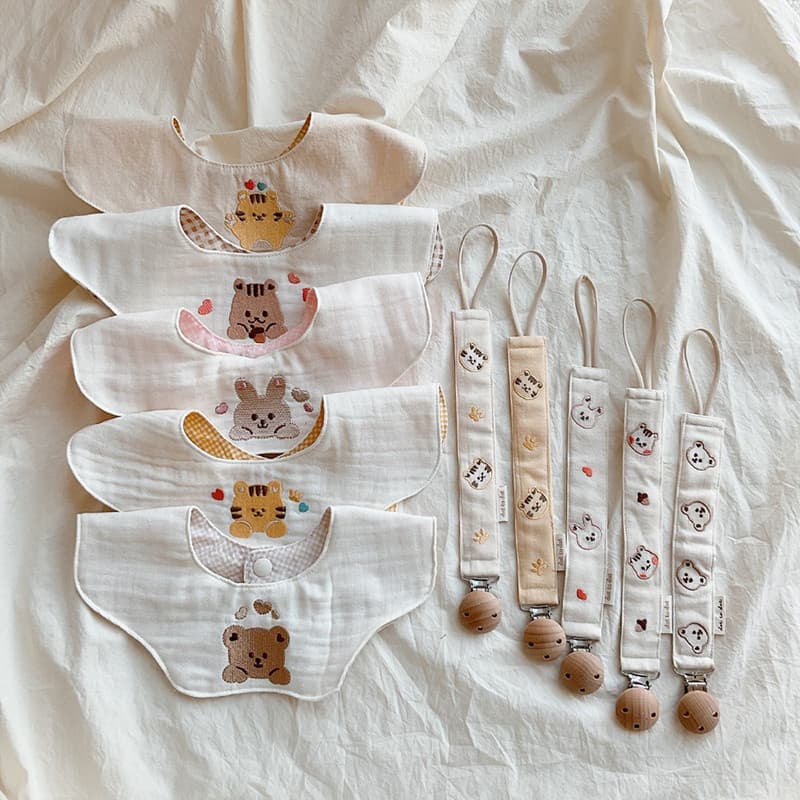 Ins estilo coreano Animal bordado bebê puro algodão gaze babador bebê à prova dwaterproof água cuspir leite recém-nascid